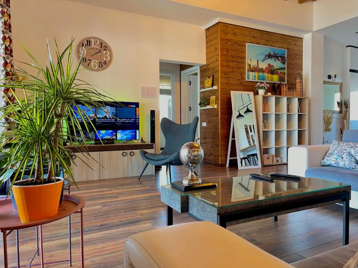 Luxury Georgian Villa