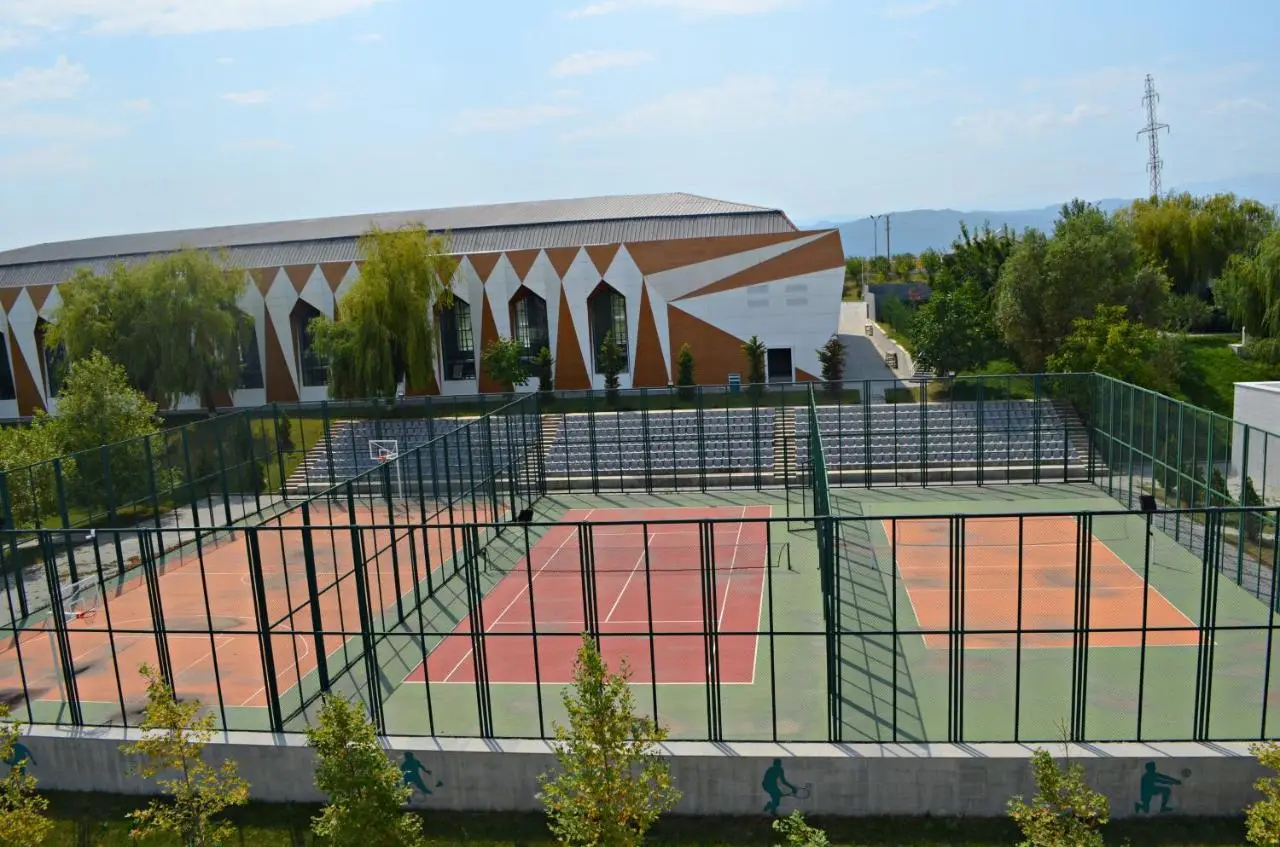 Arena Grand Hotel