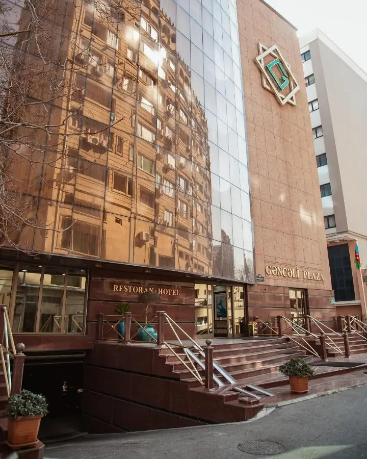 Ganjali Plaza Hotel