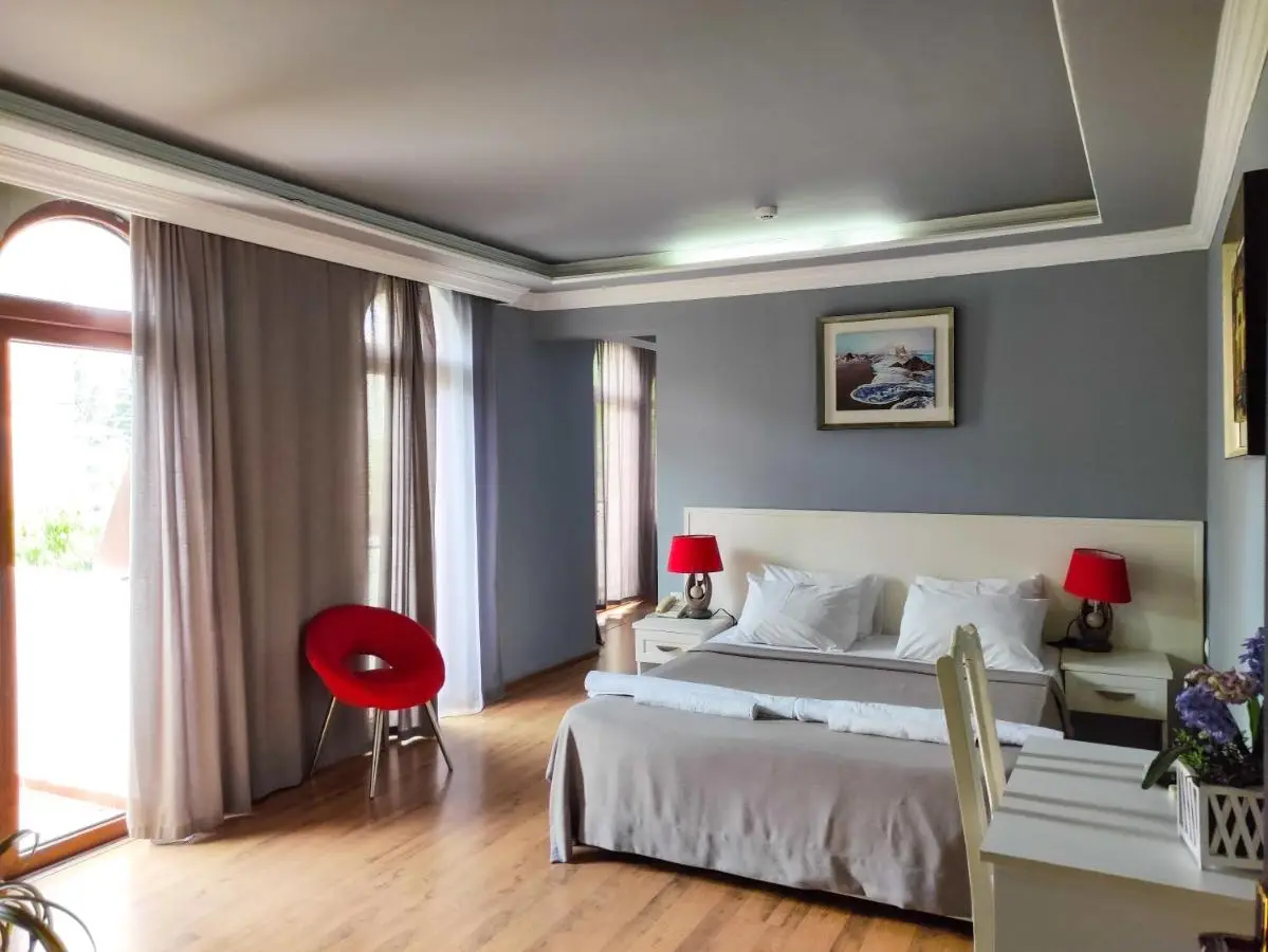 Aparthotel Old City