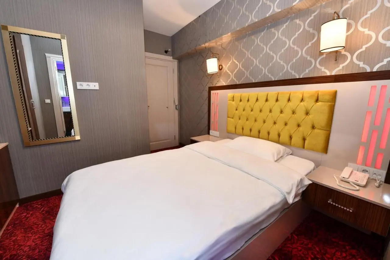 Sea Moon Hotel