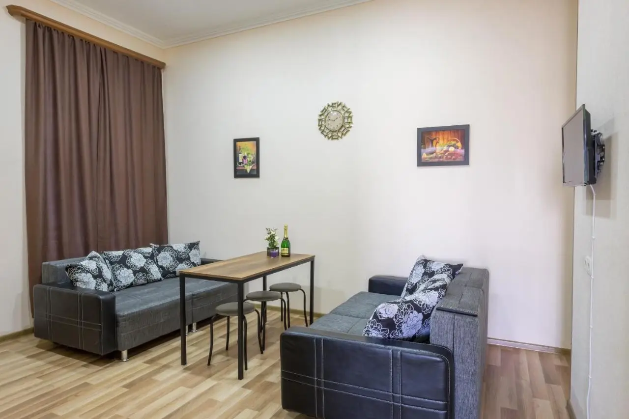 Vakhtang Gorgasali apartment