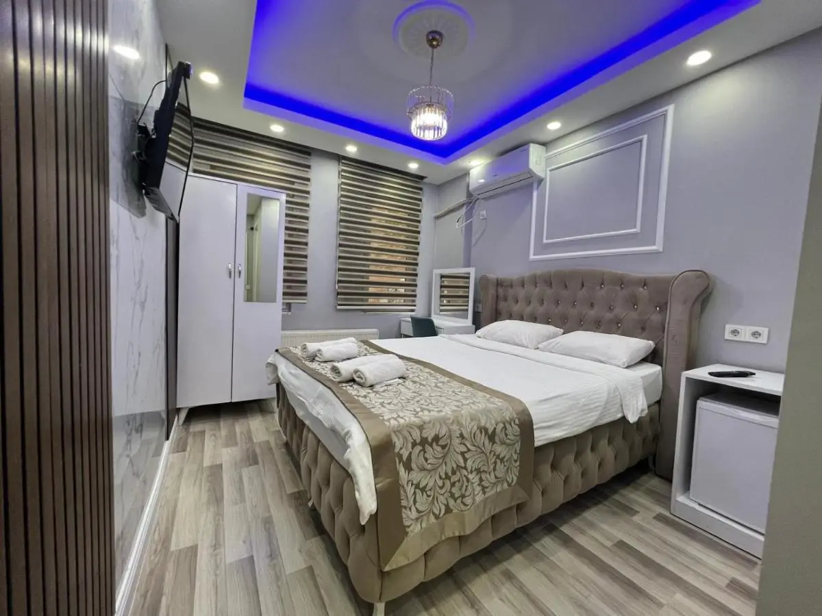 Modena Hotel