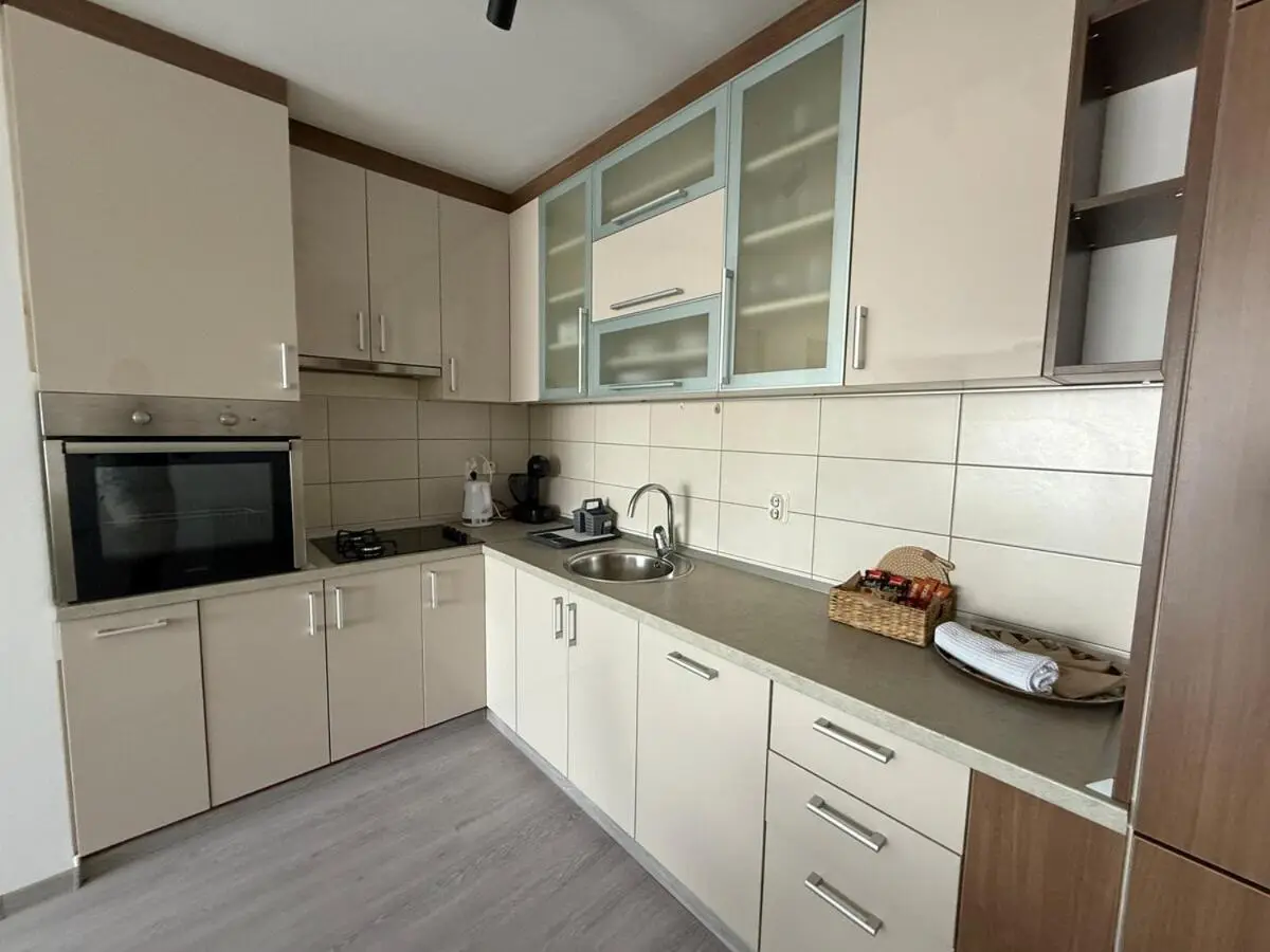 Aurum Modern