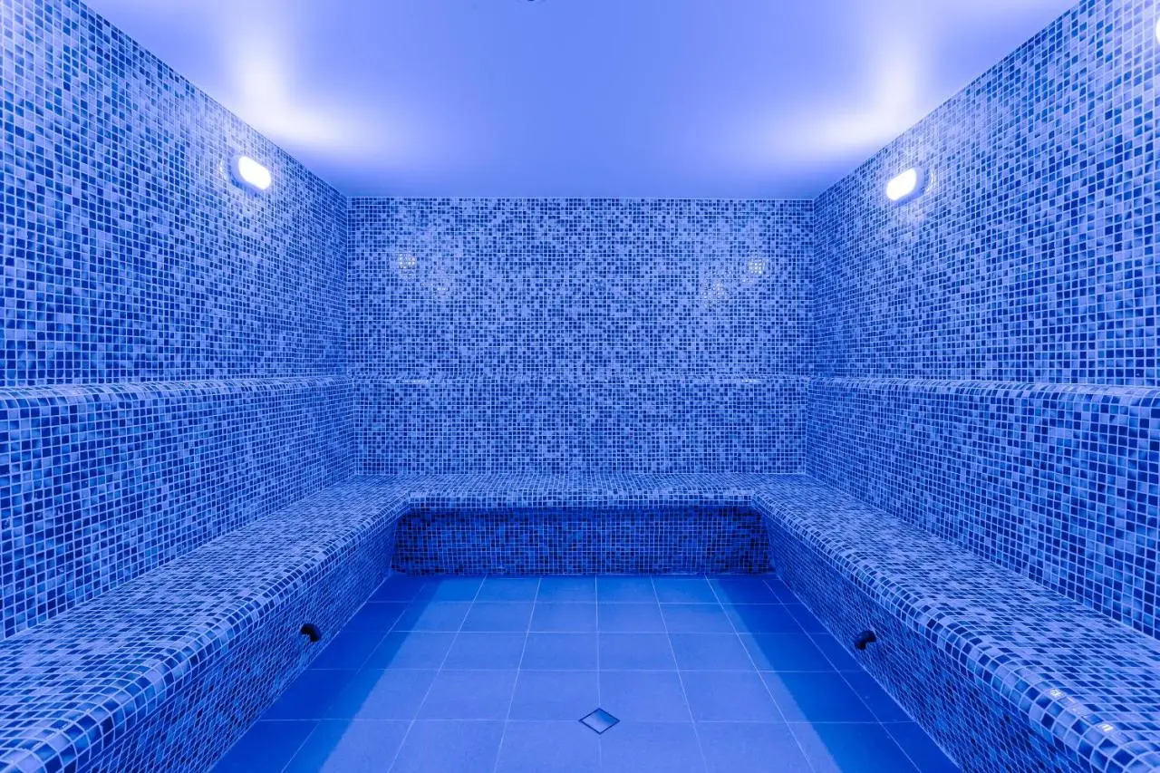 Ramada by Wyndham Tbilisi Old City