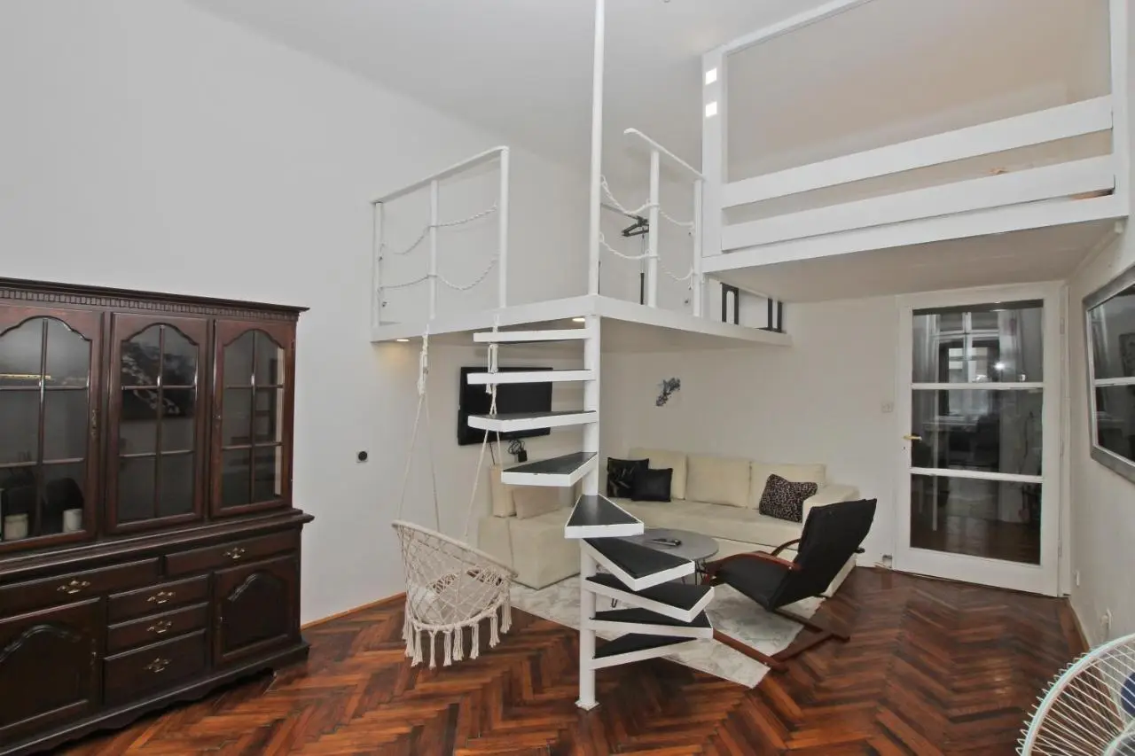 Apartment Amra