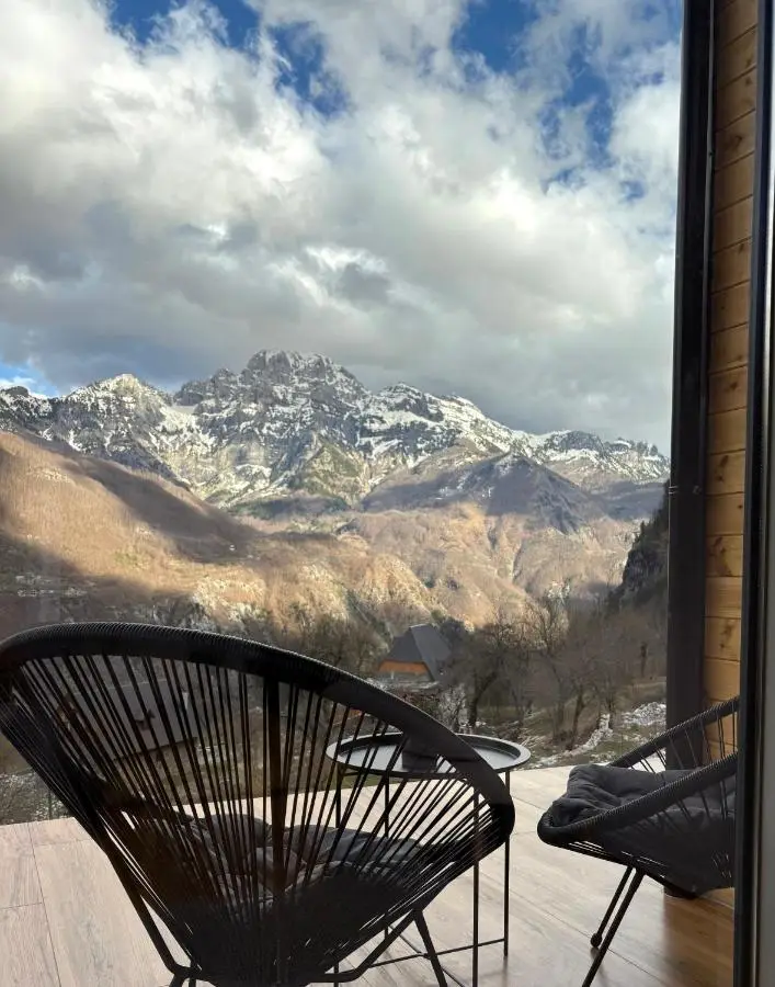 Vidis Chalet Boutique Hotel