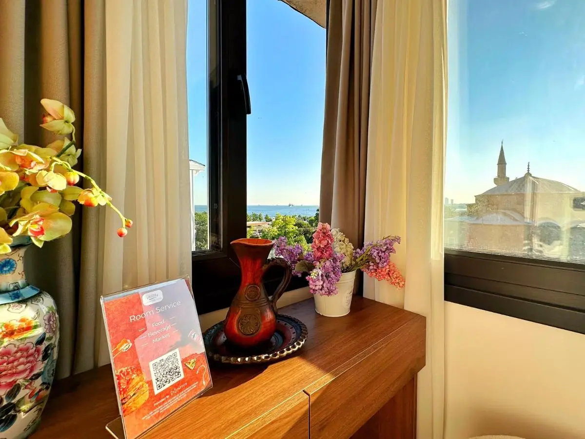 Sultan Pier Hotel
