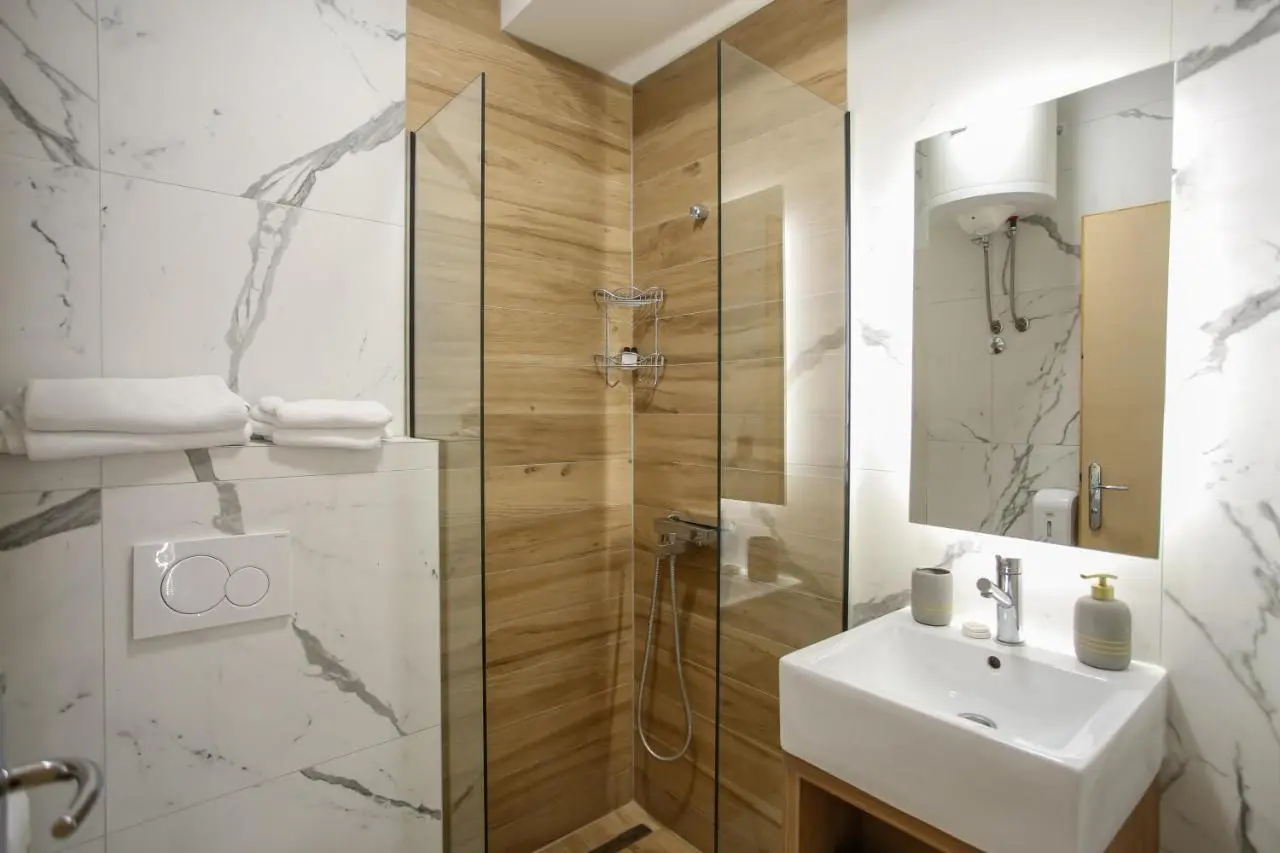 Hotel Emen