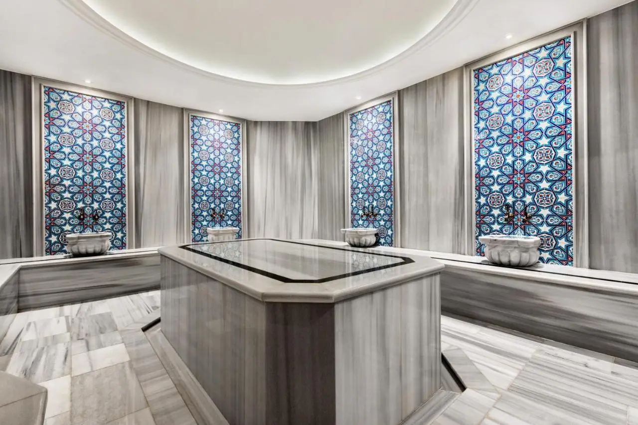 Ramada Encore By Wyndham Istanbul Basin Express
