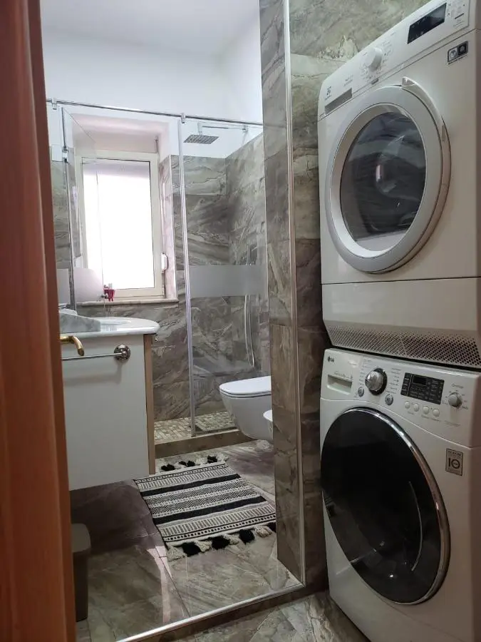 Art Gallery Apartments Tirana 1
