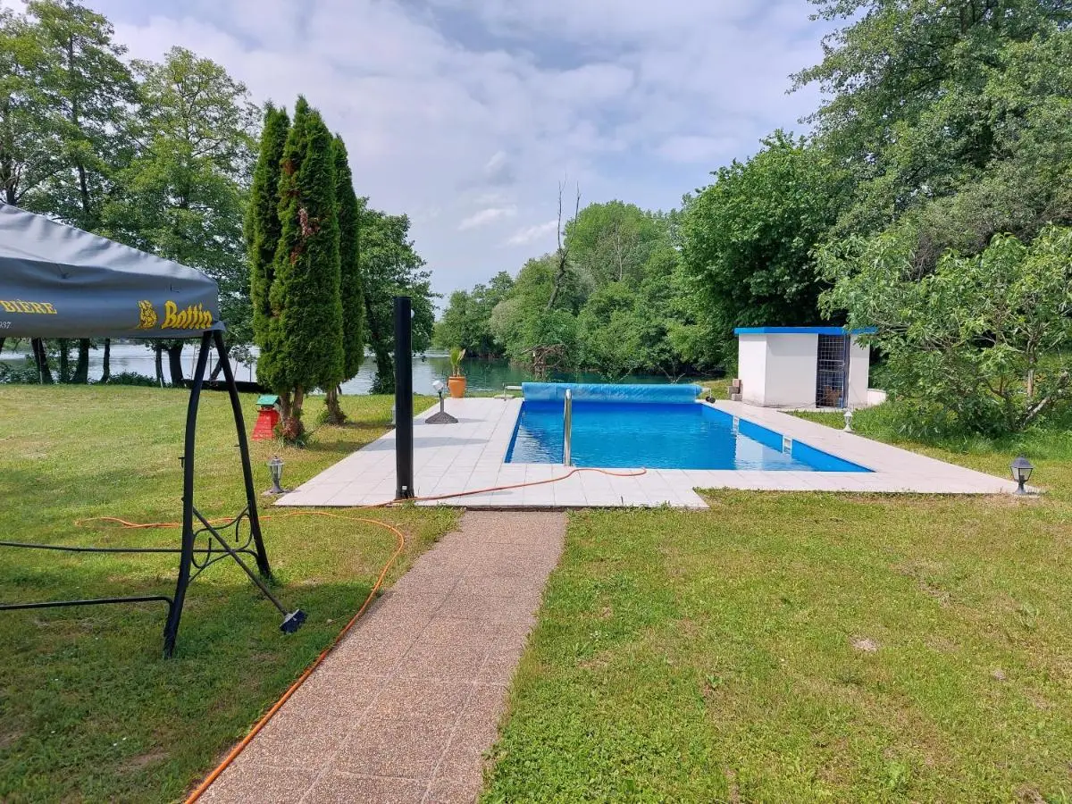 Apartman Vila Una Royal