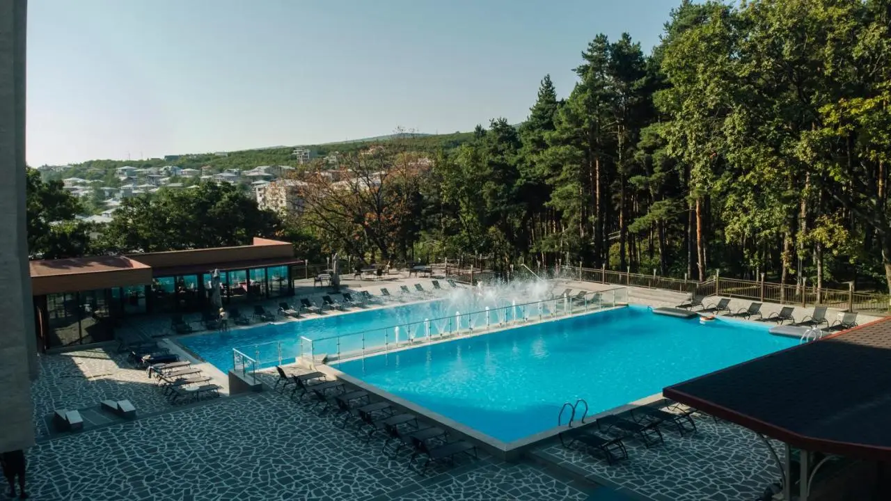 Zuzumbo Resort & Spa