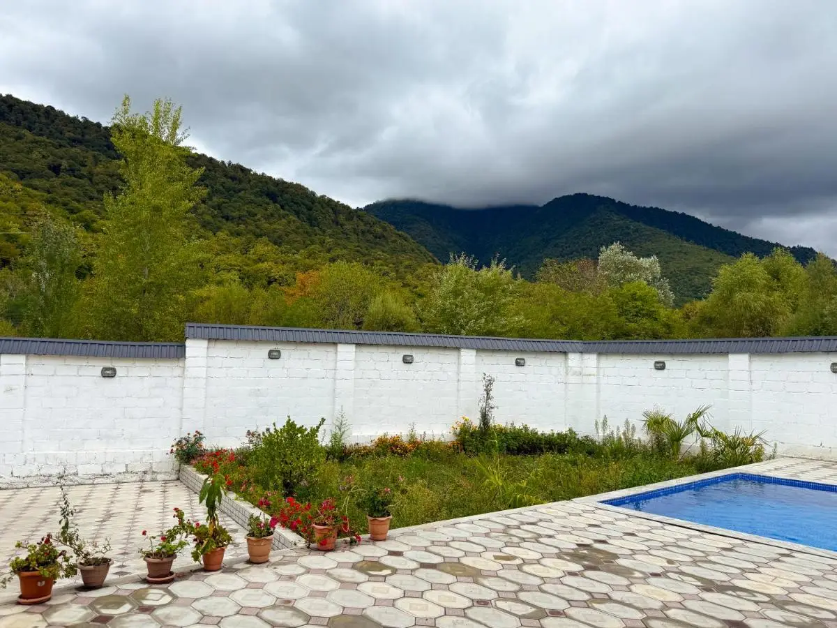 Qafqaz Riverside Chalet