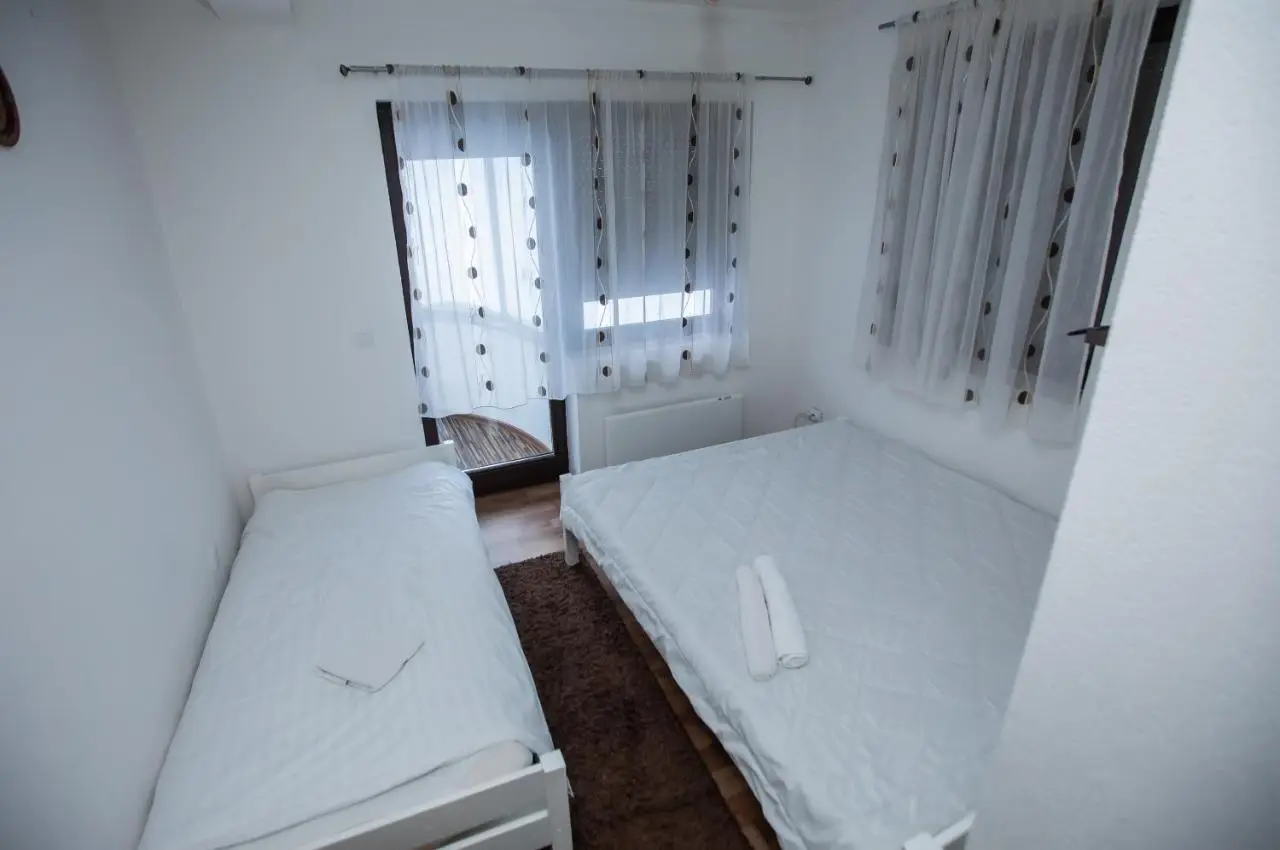 Apartment T&T