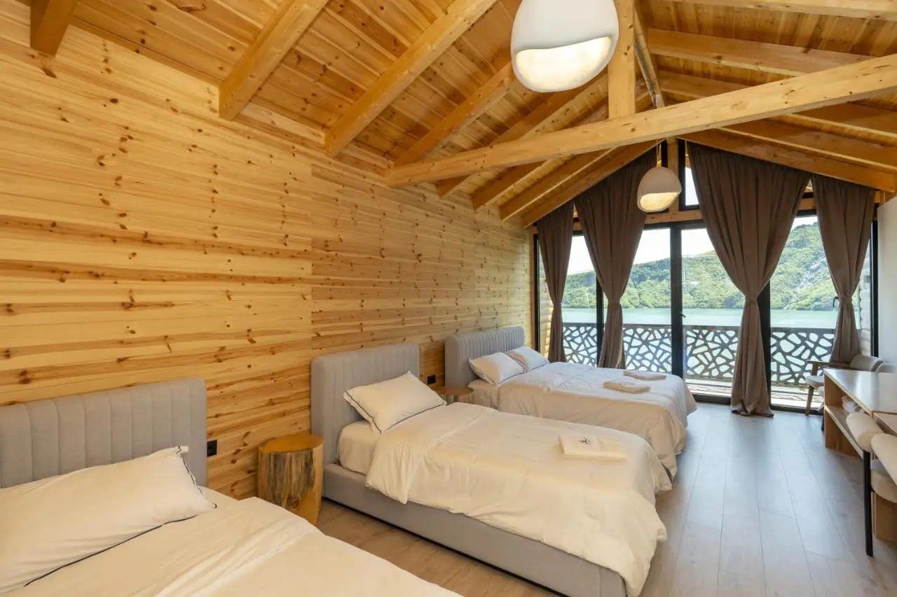 Hotel 5 Stinet