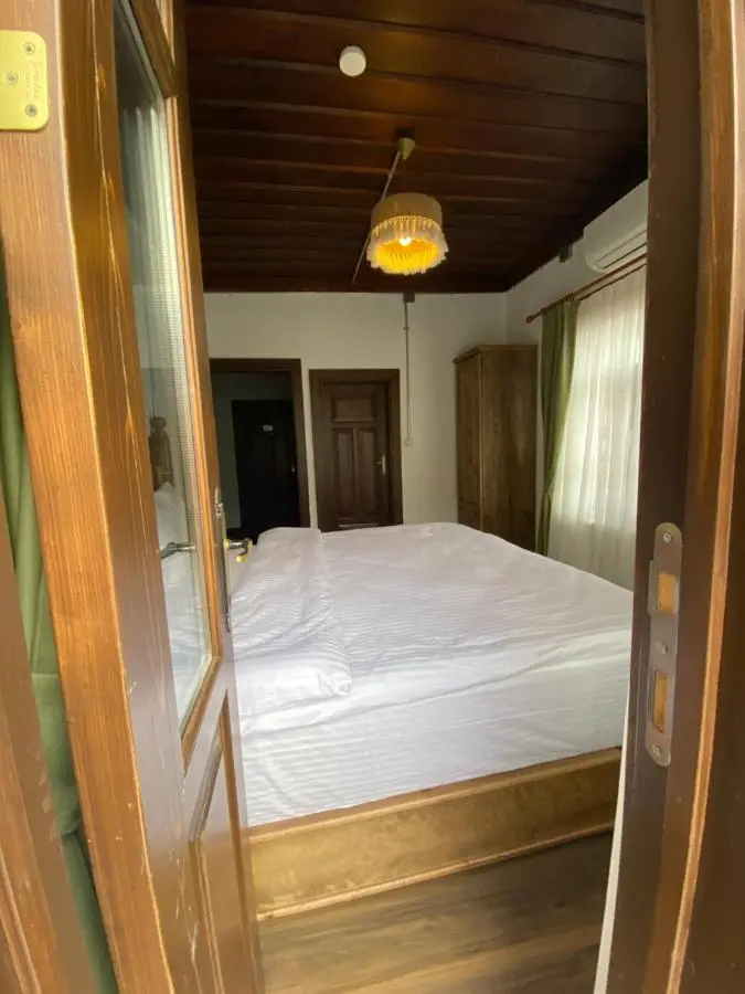 Ziyagil Konağı