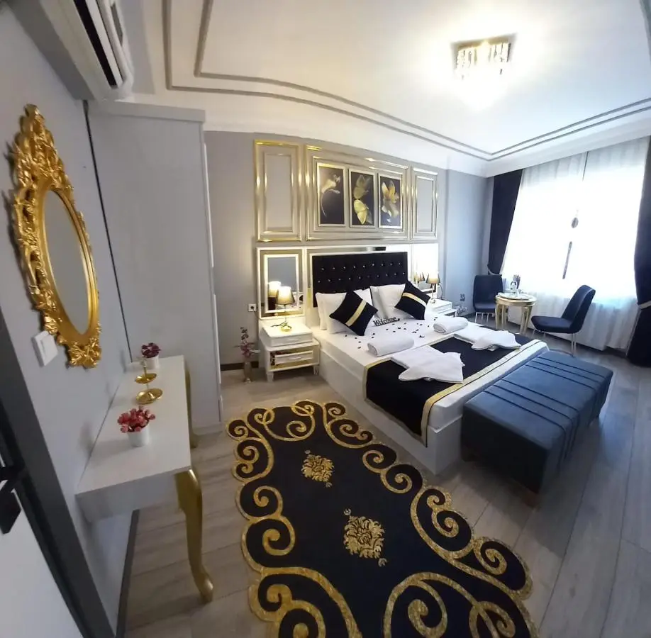 Emirhan Guesthouse & Suites