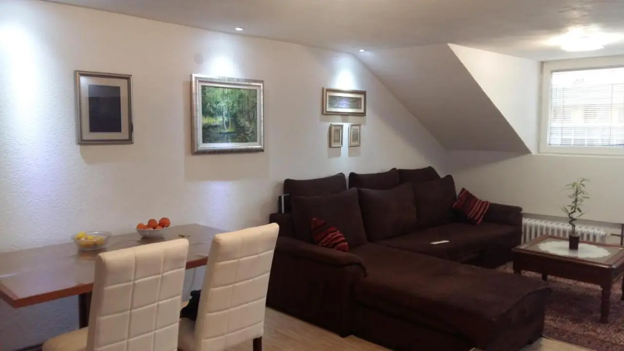 Cumurija Bridge Accommodation