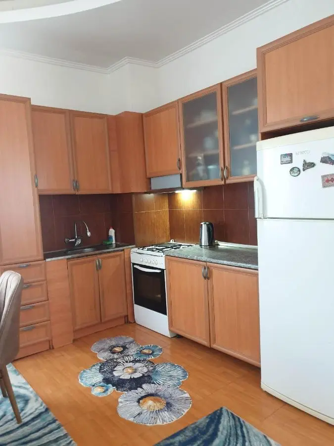 Nino's apartment-Isolated floor for rent