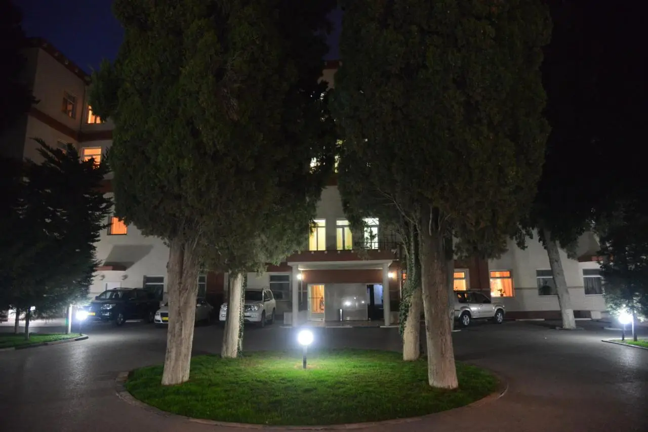 City Mansion ApartHotel