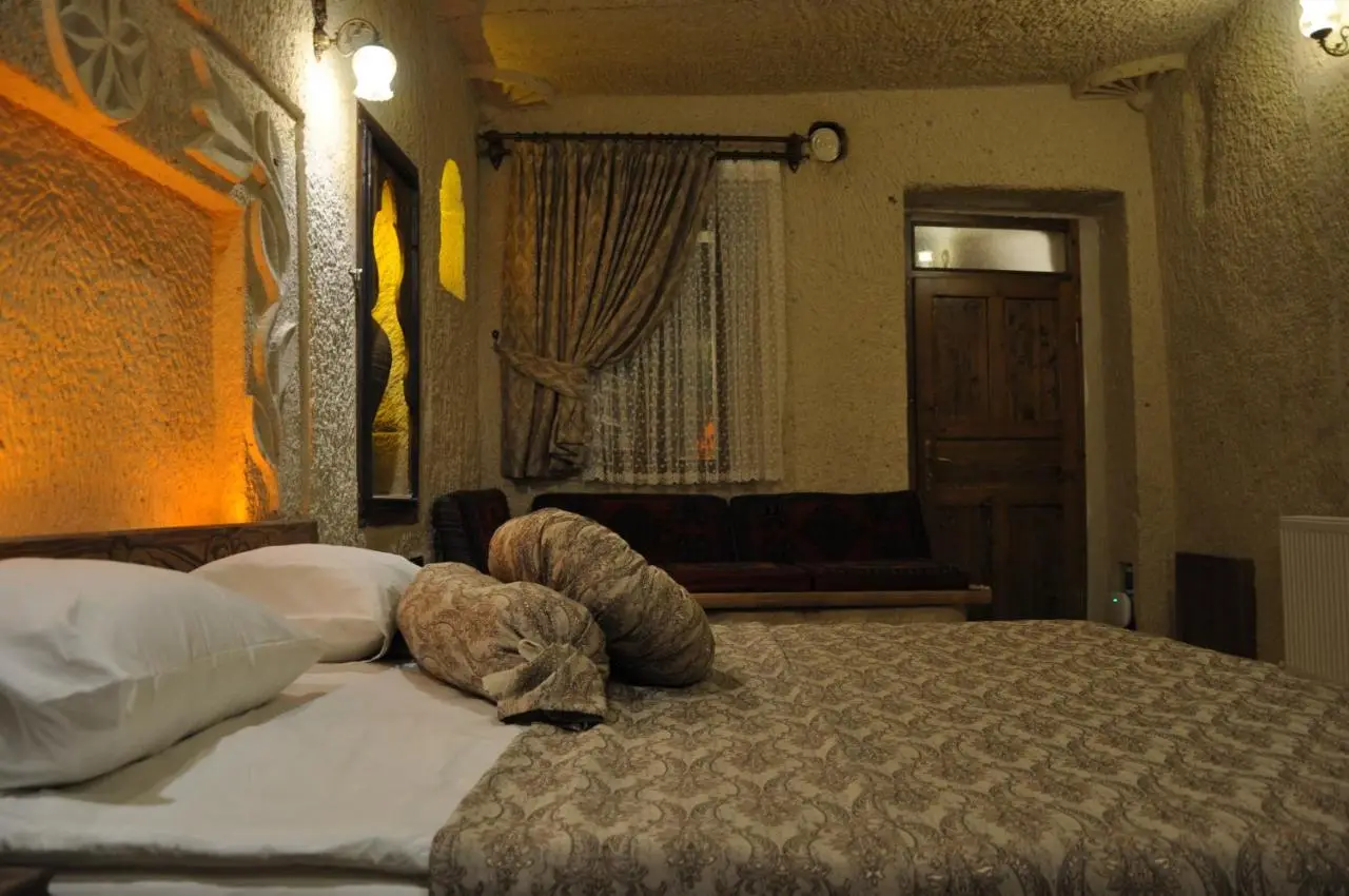 Çavuşin Cave House-Cappadocia