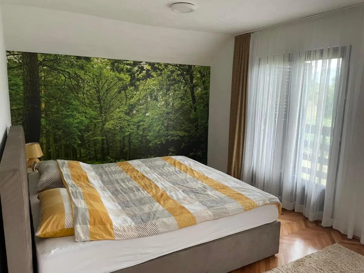 Zelena dolina-Green Valley