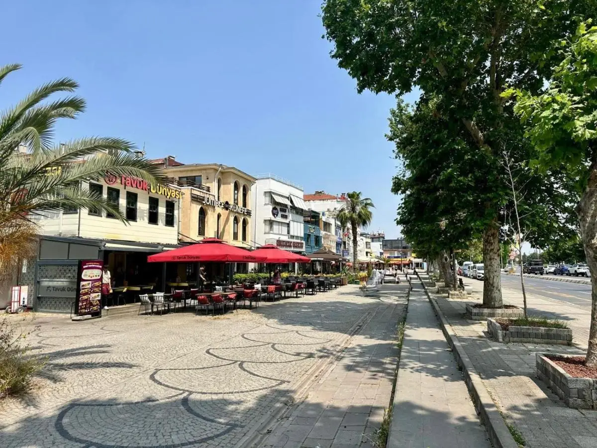 Şeker Apartments