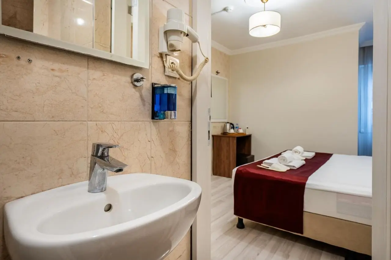 Cihangir Palace Hotel