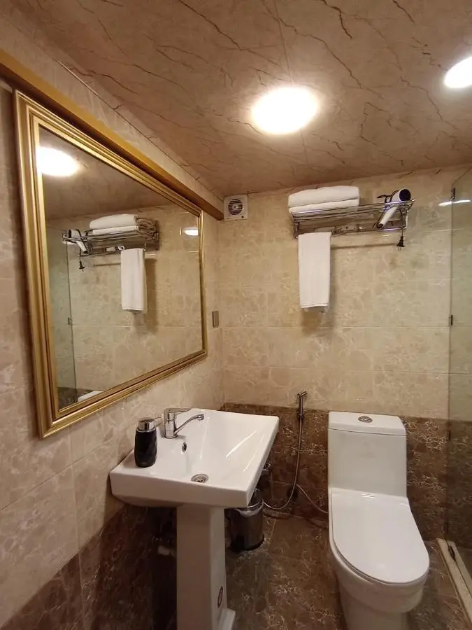 London Hotel Baku