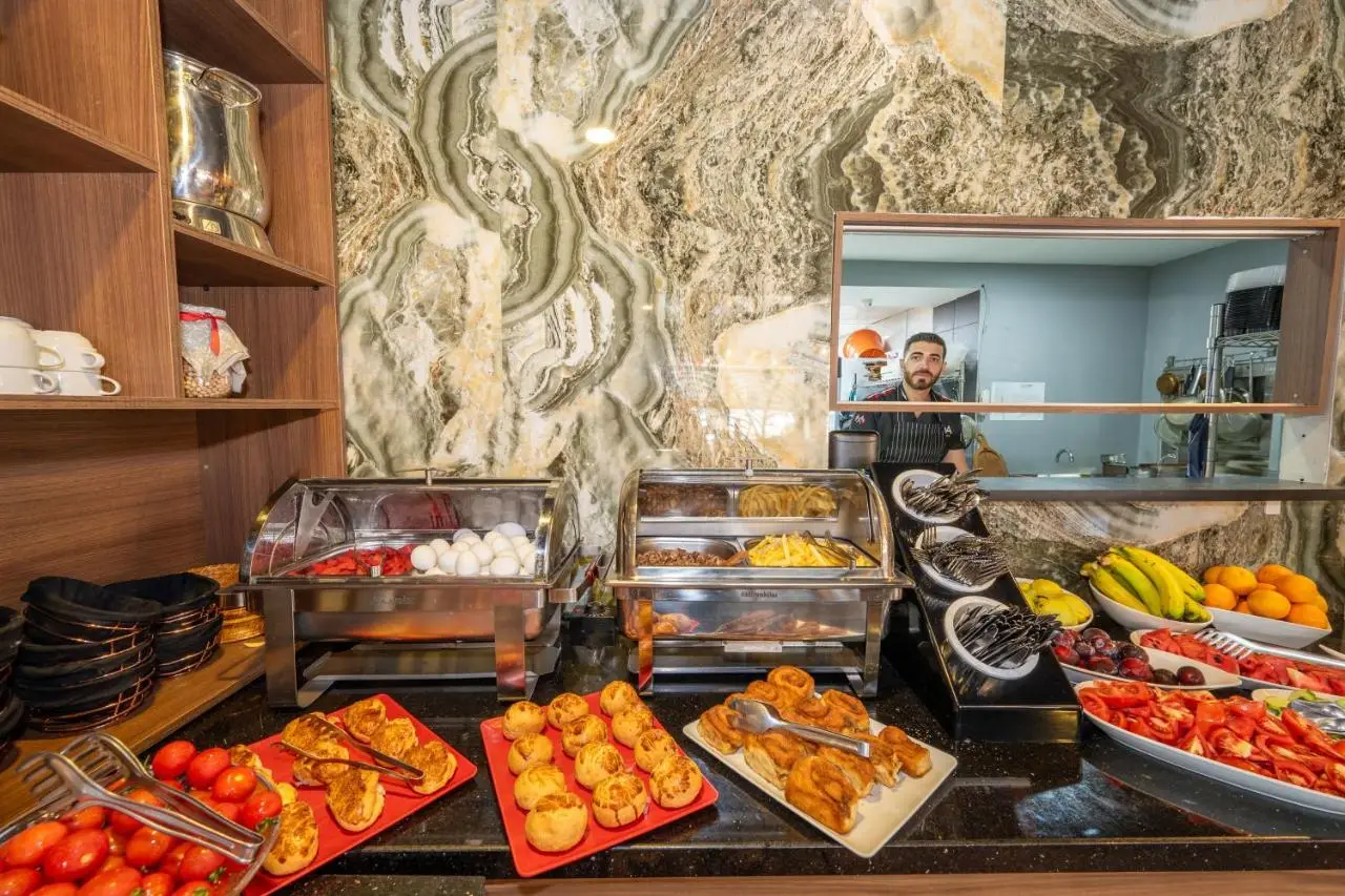 Litros Hotel & Spa