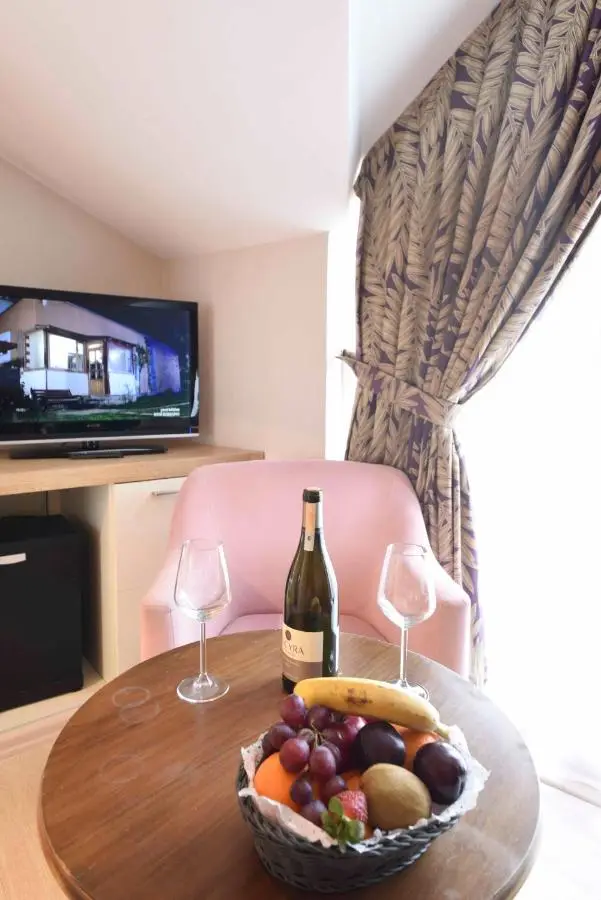 Le Mirage Hotel
