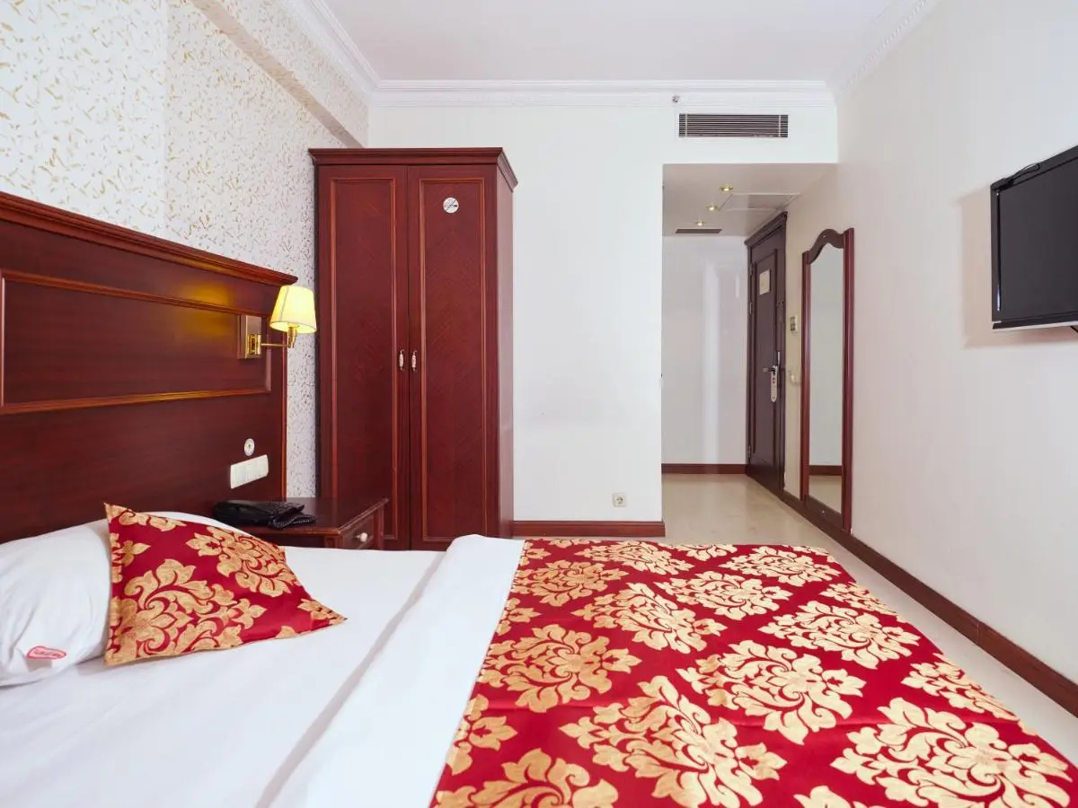 Istanbul Newcity Hotel