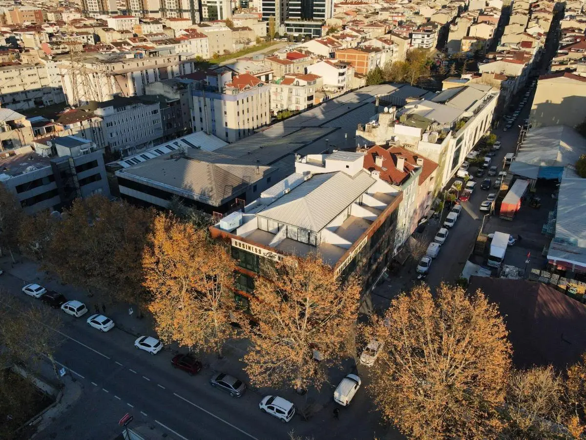 Business Life Hotel Güneşli