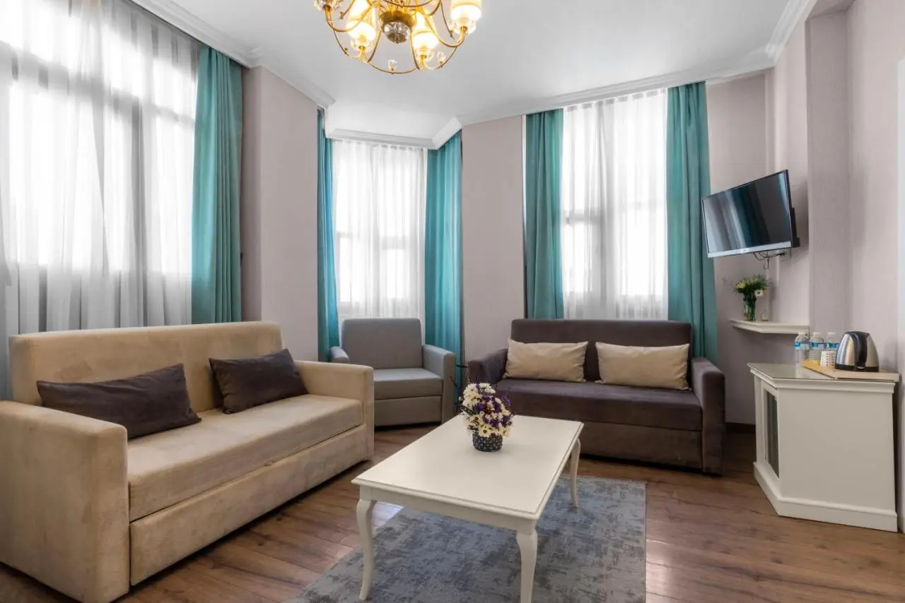 Valide Hotel