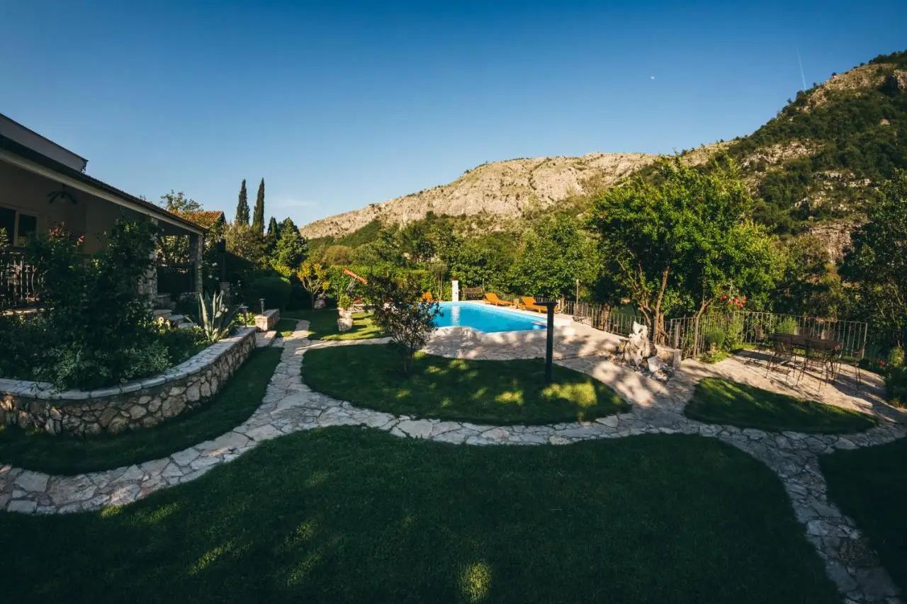 Villa Gana-Green Oasis with Heated Pool