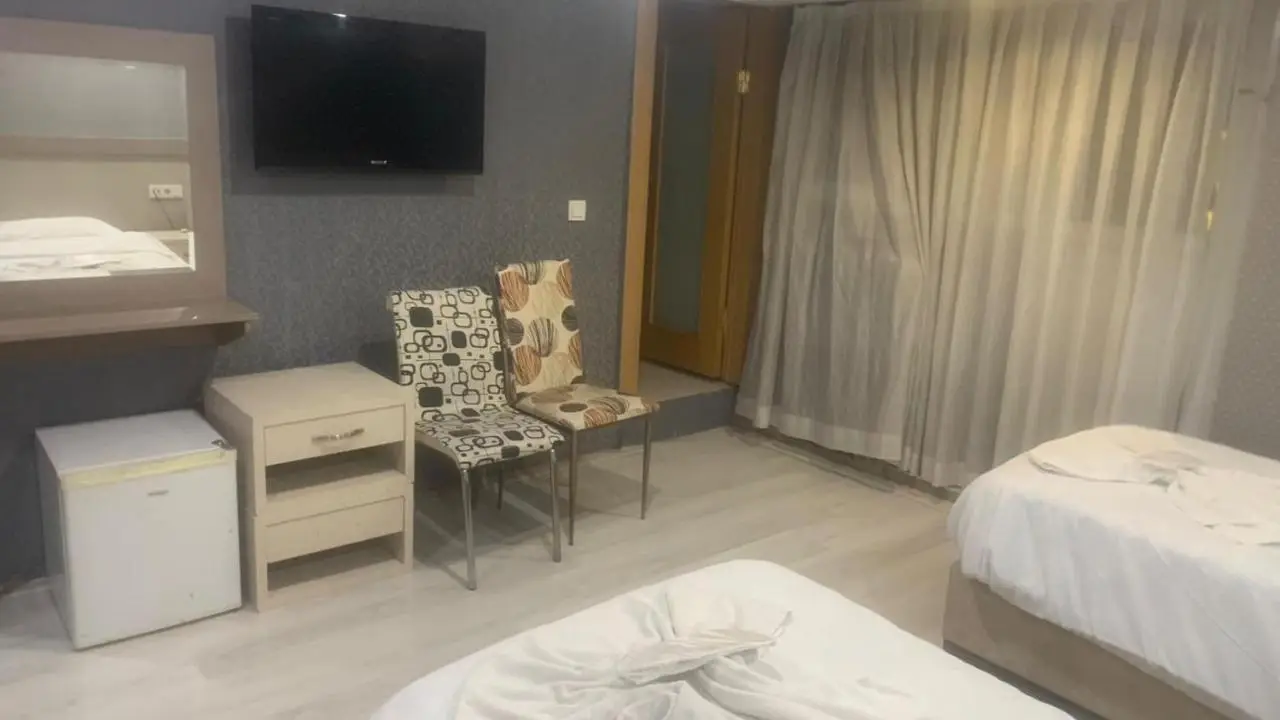 Fly Hotel