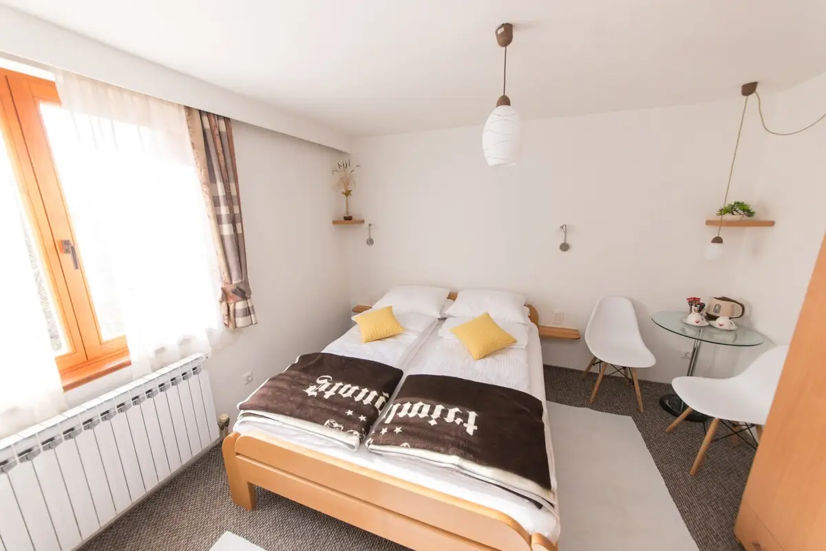 Charming Room Old Town Sarajevo- Free Parking