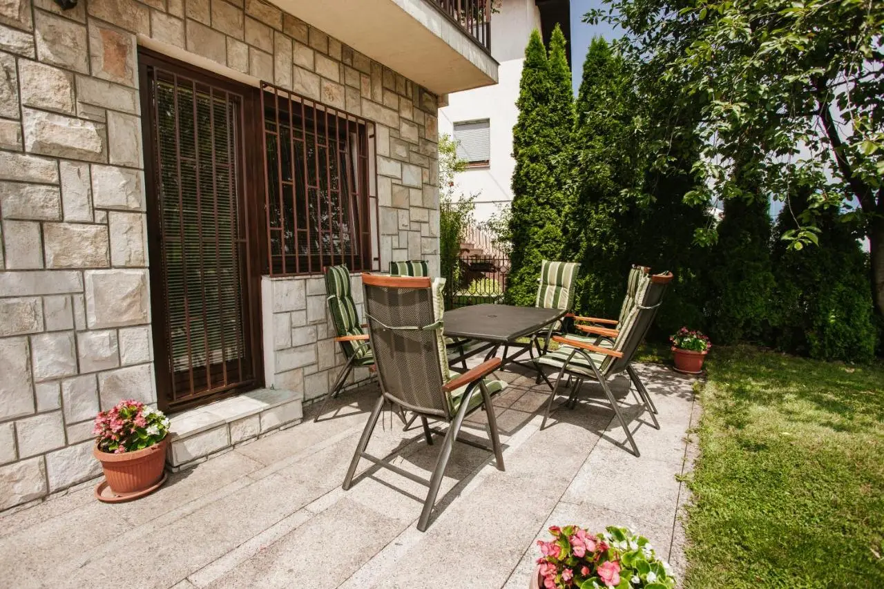 Ovcina Garden view residence