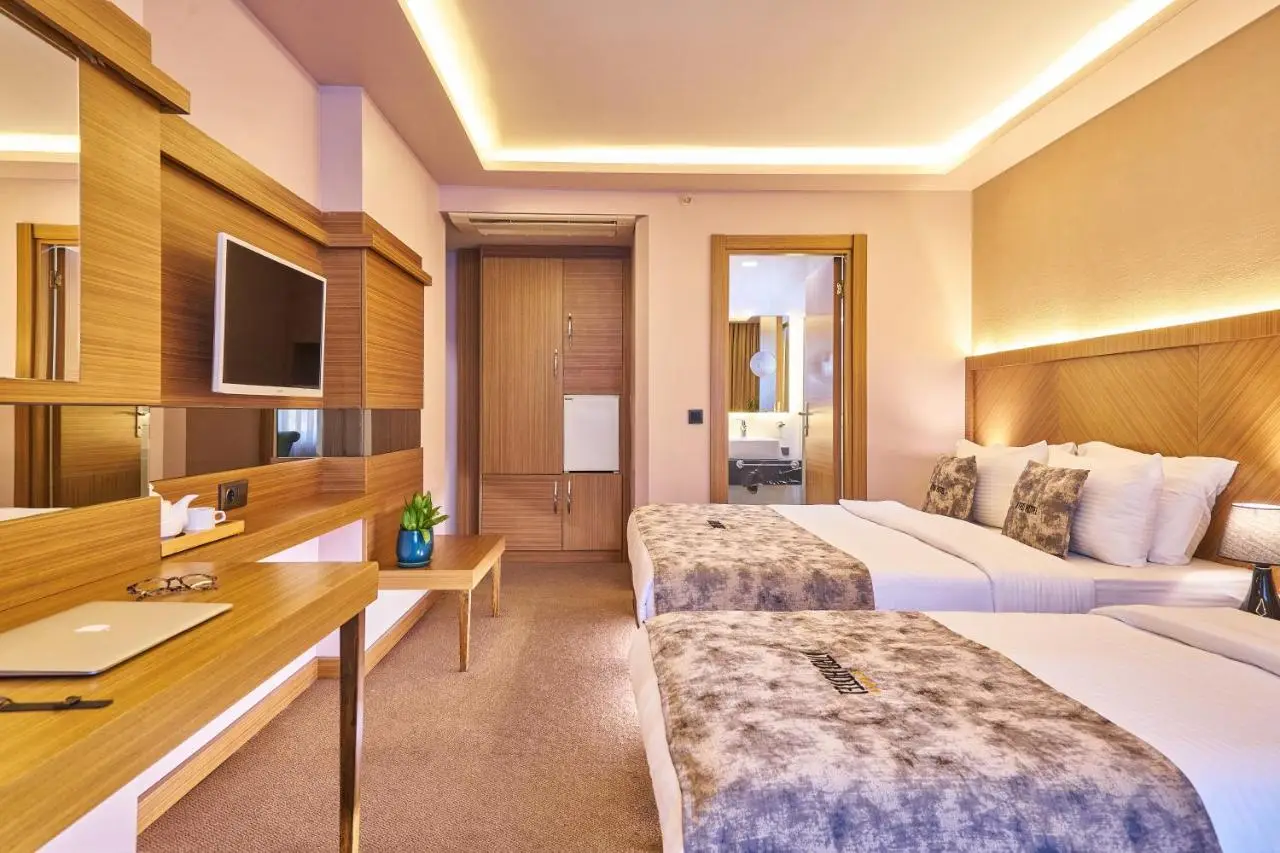 Atro Hotel