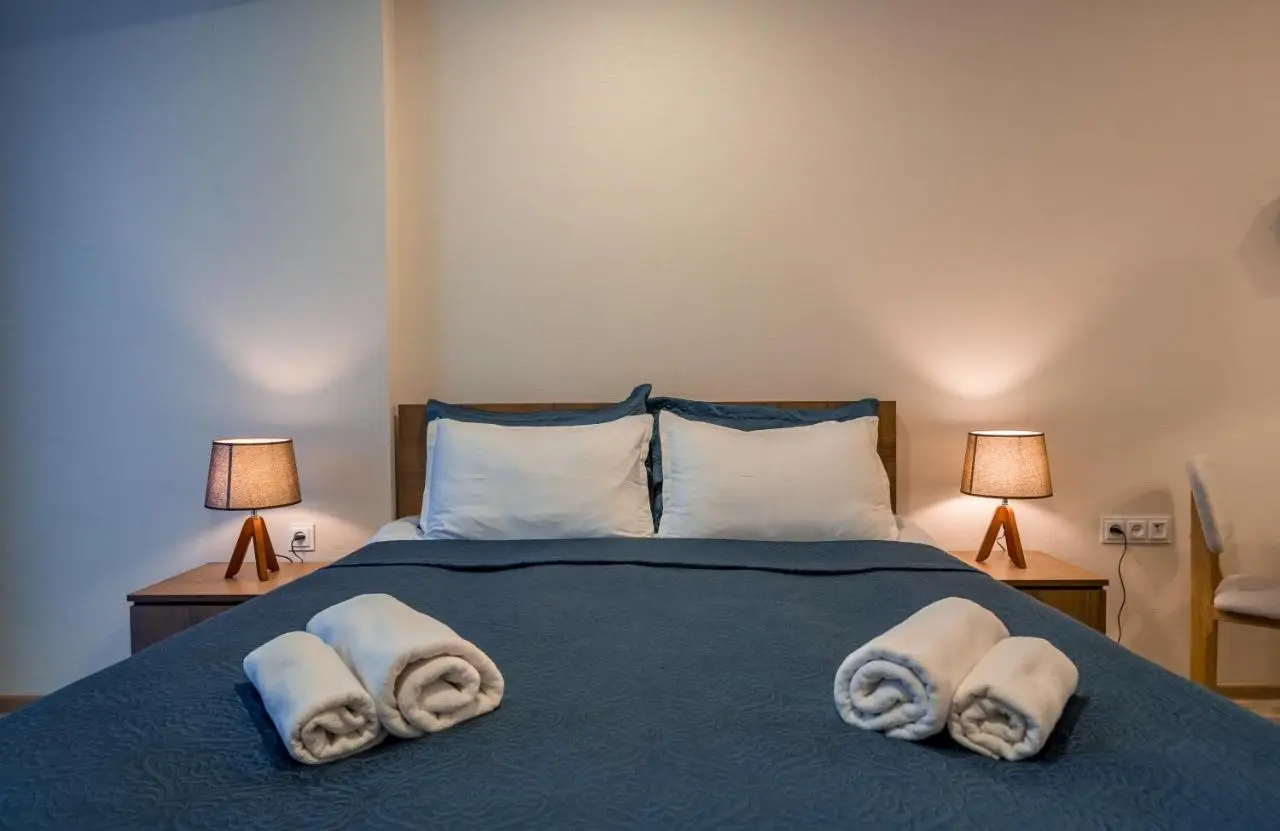 Nino's Rooms