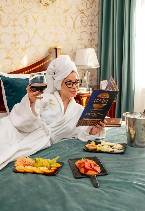 West inn Luxury Baku
