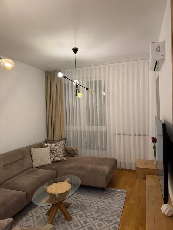 APARTMANI Bulevar