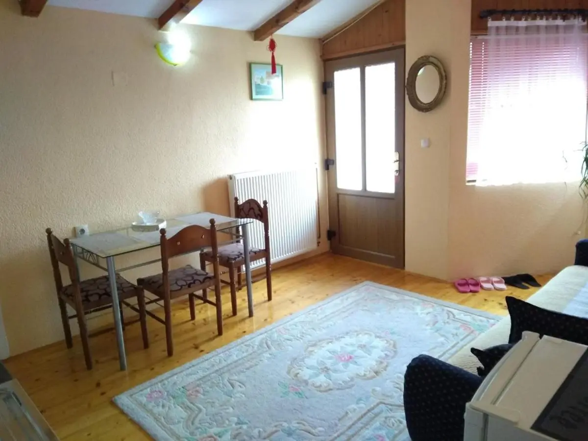 Apartments Aida