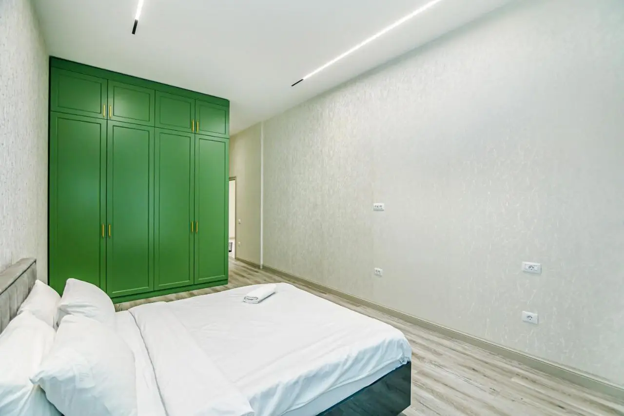 WHITE Luxury Apartment in Nizami street