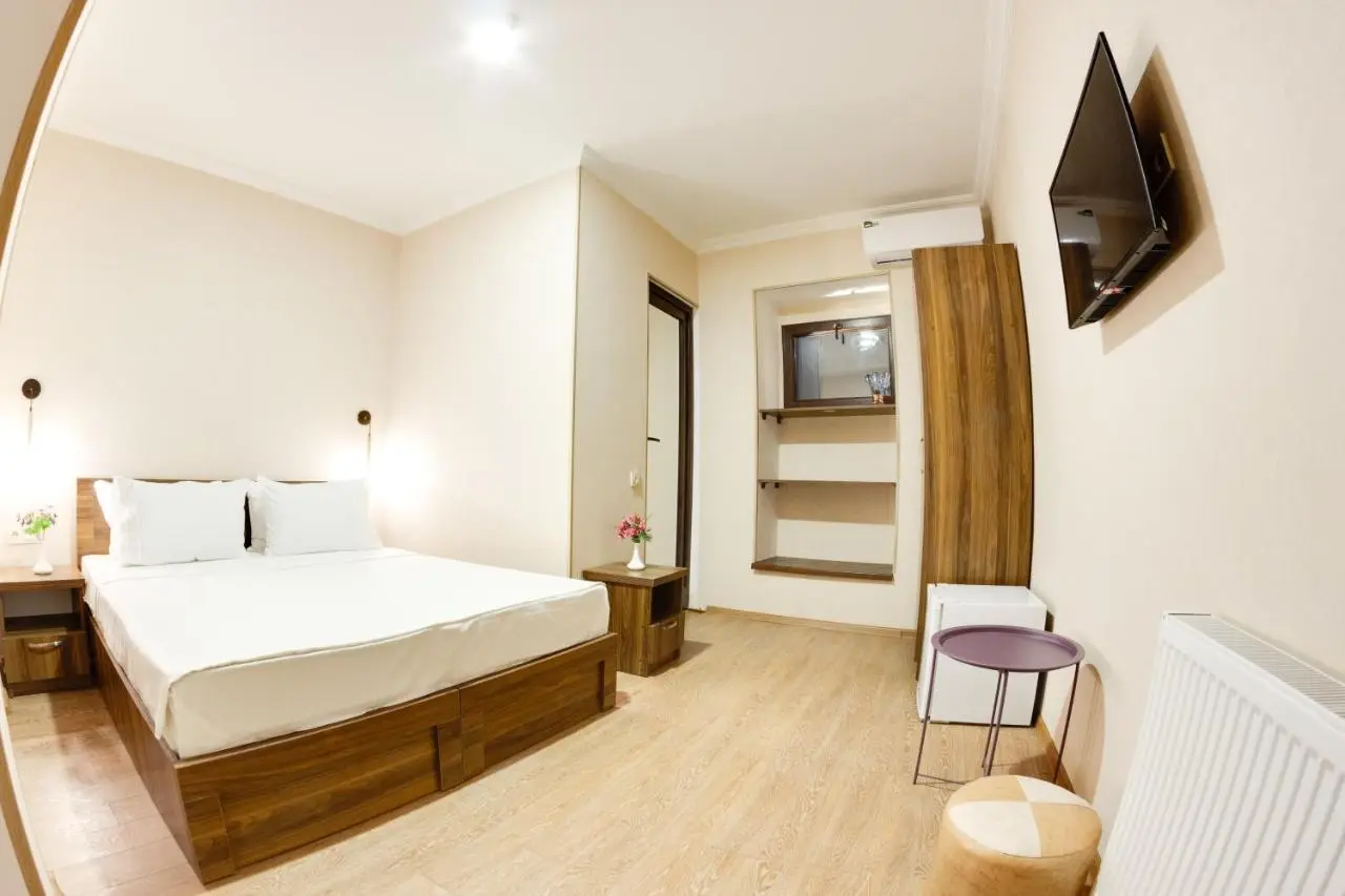 Sina Hotel