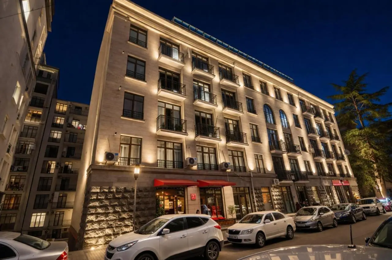Liberty Square Apartment On Rustaveli