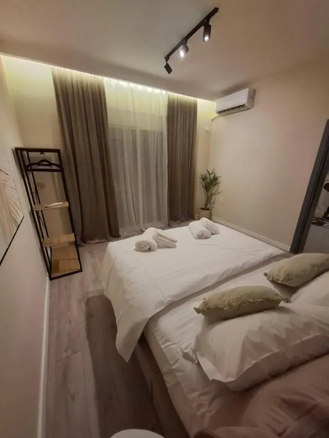 CastleView Suites