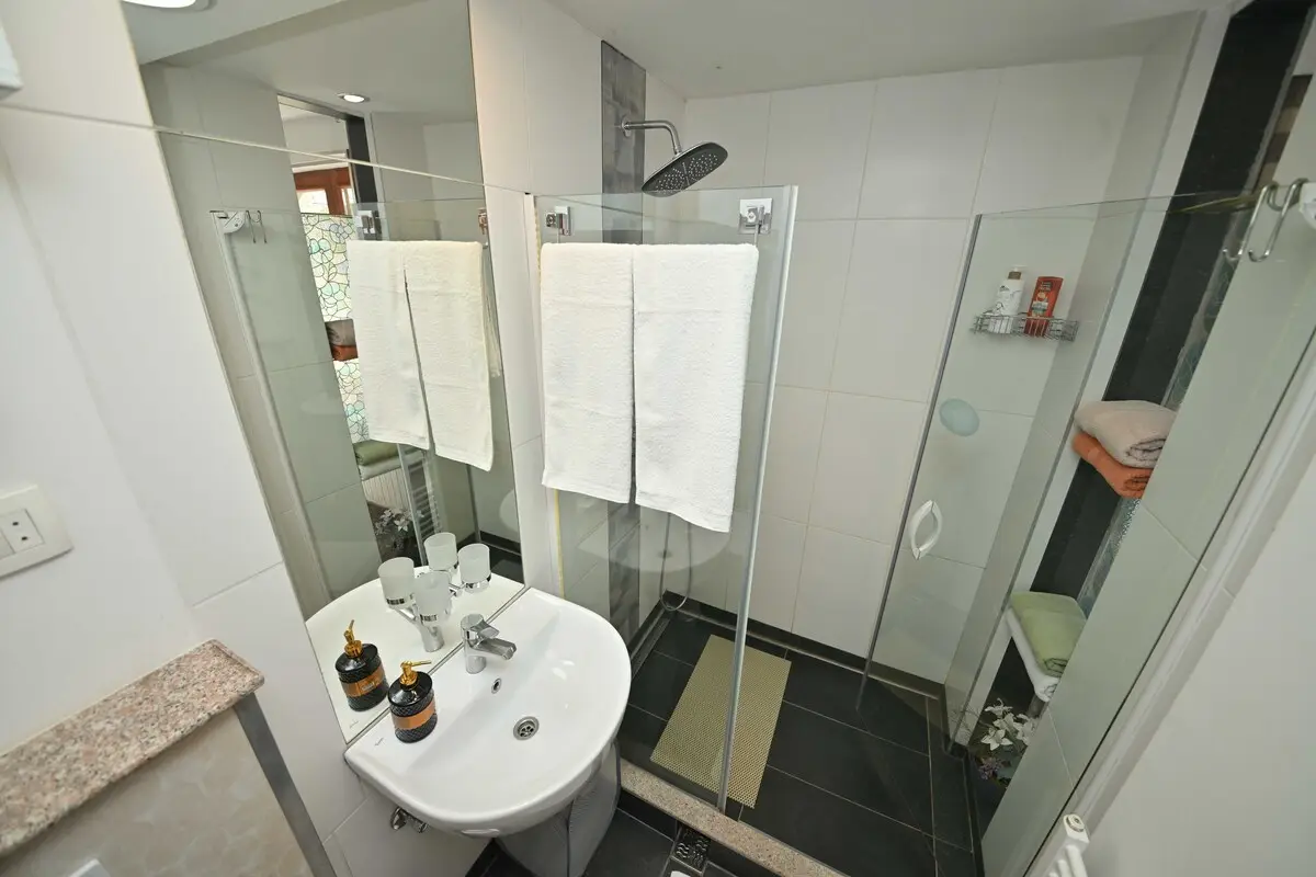 Charming Room Old Town Sarajevo- Free Parking