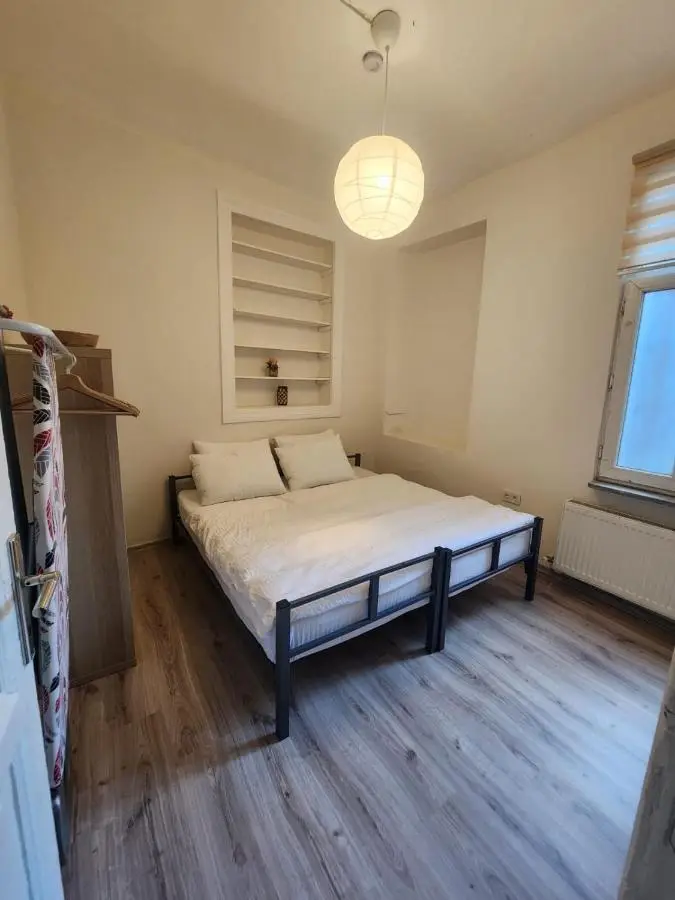 Nostalgia Apartment